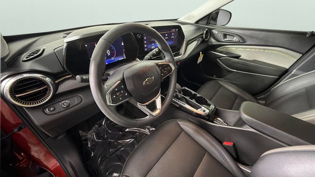 Certified 2024 Chevrolet Trax ACTIV w/ Sunroof Package FWD image 18