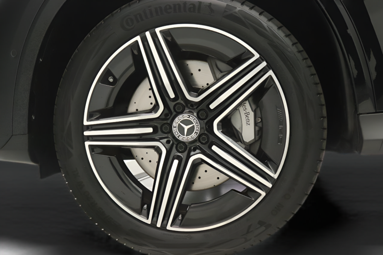 Certified 2025 Mercedes-Benz GLC 350e 4MATIC image 27