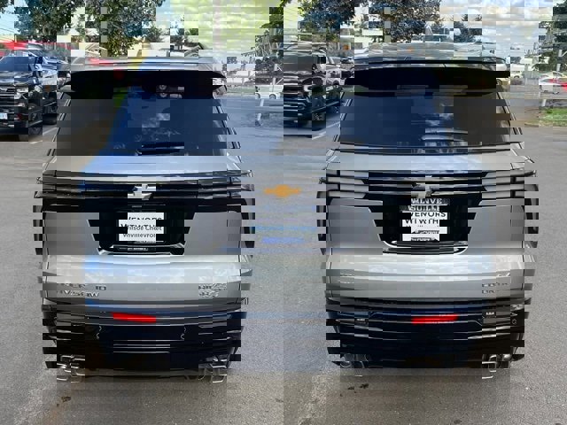 New 2026 Chevrolet Traverse High Country image 6