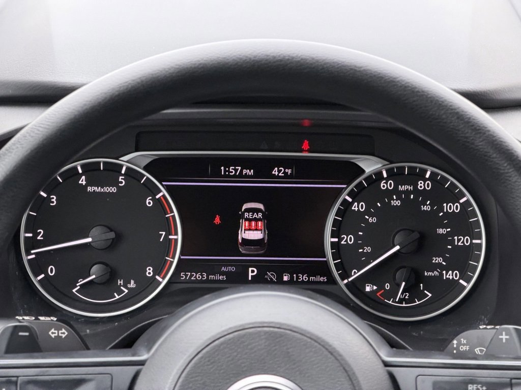 Used 2024 Nissan Rogue S image 23