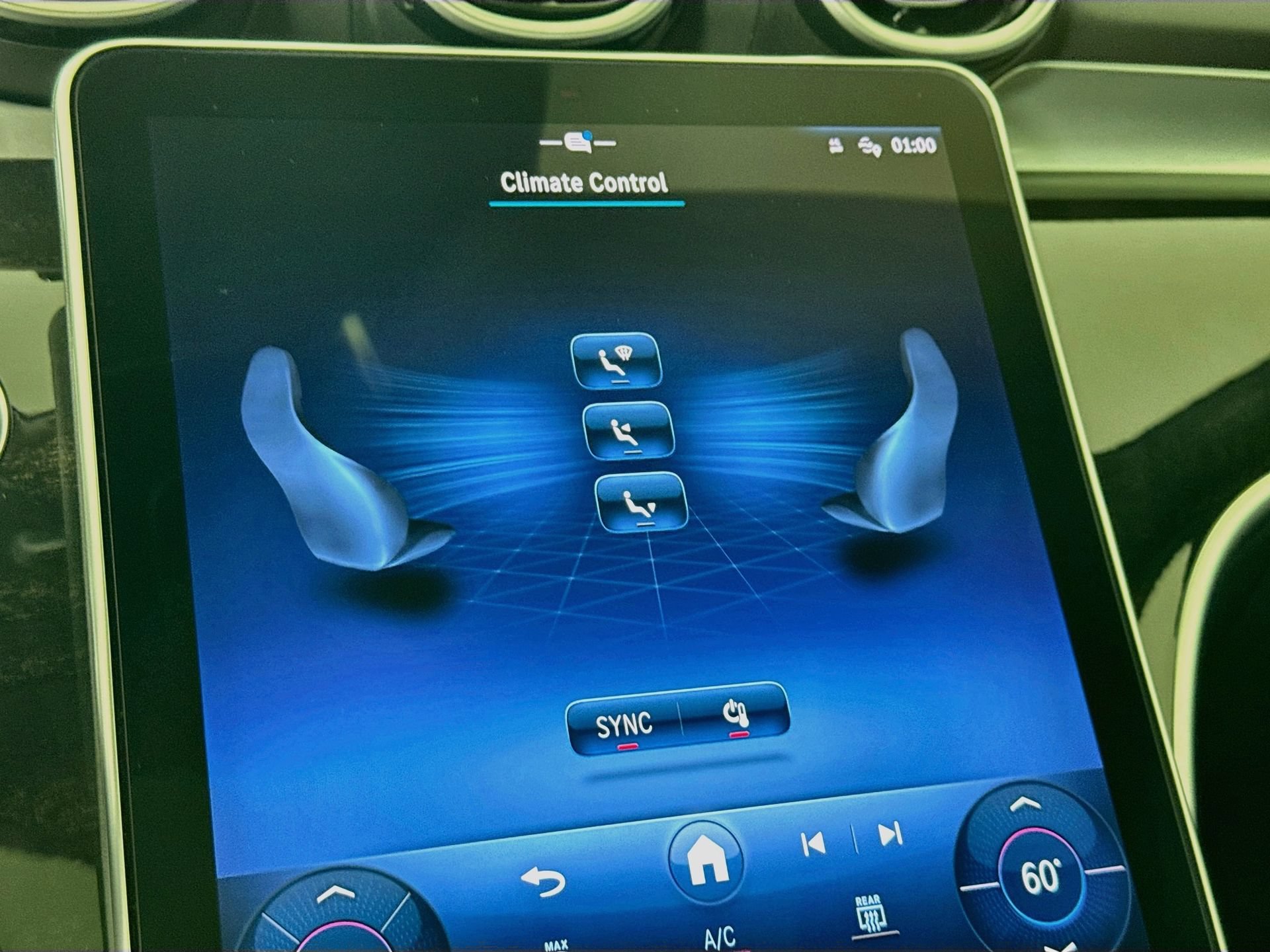 Certified 2024 Mercedes-Benz C 300 4MATIC Sedan image 17