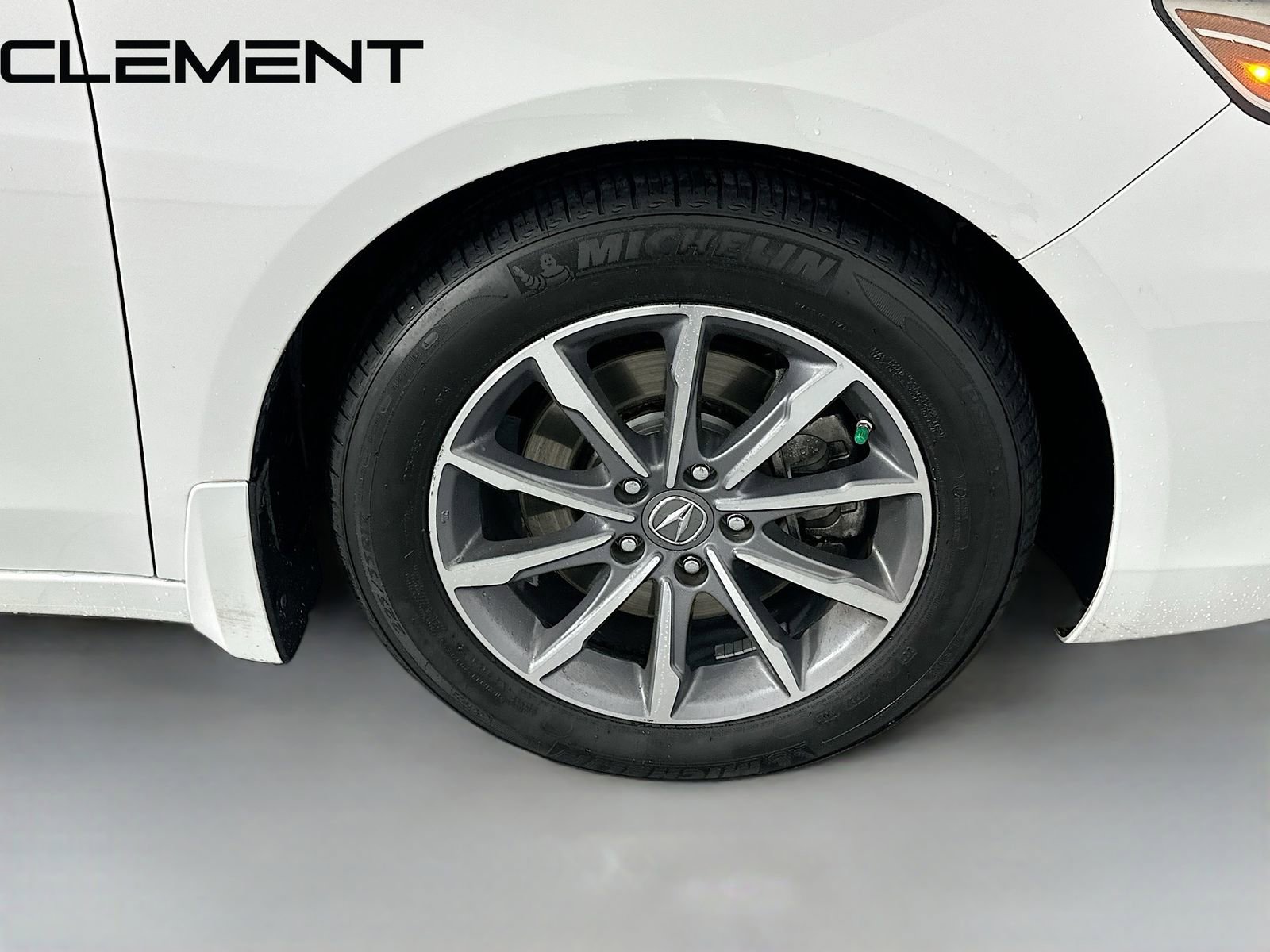 Used 2020 Acura TLX w/ Technology Package image 35