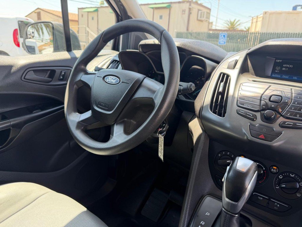 Used 2017 Ford Transit Connect XL FWD image 33