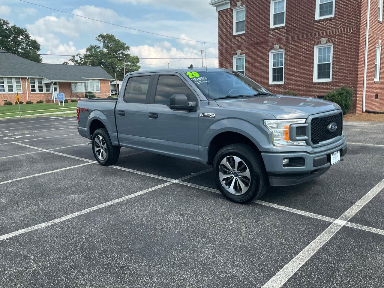 Used 2020 Ford F150 XL w/ Equipment Group 101A Mid AWD/4WD image 2