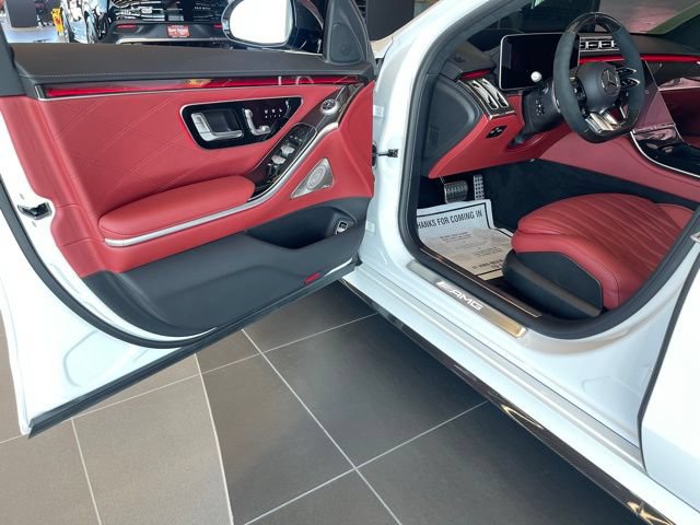 New 2025 Mercedes-Benz S 63 AMG S image 25