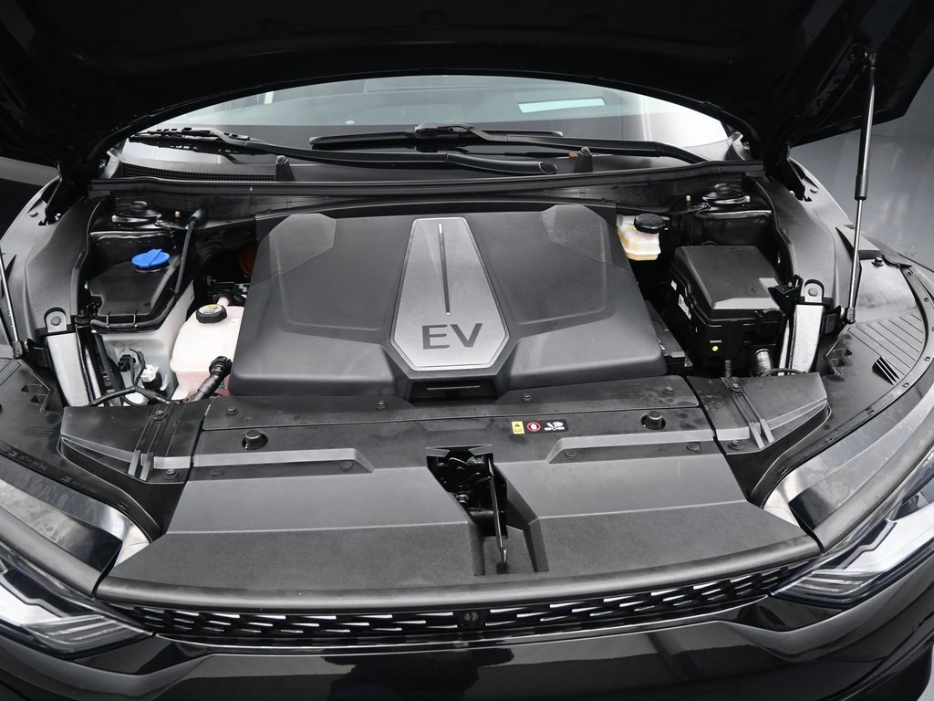 Used 2024 Kia EV6 GT-Line image 42