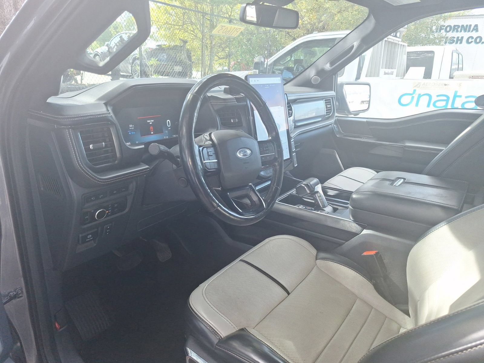 Used 2023 Ford F150 Lightning Platinum AWD/4WD image 11