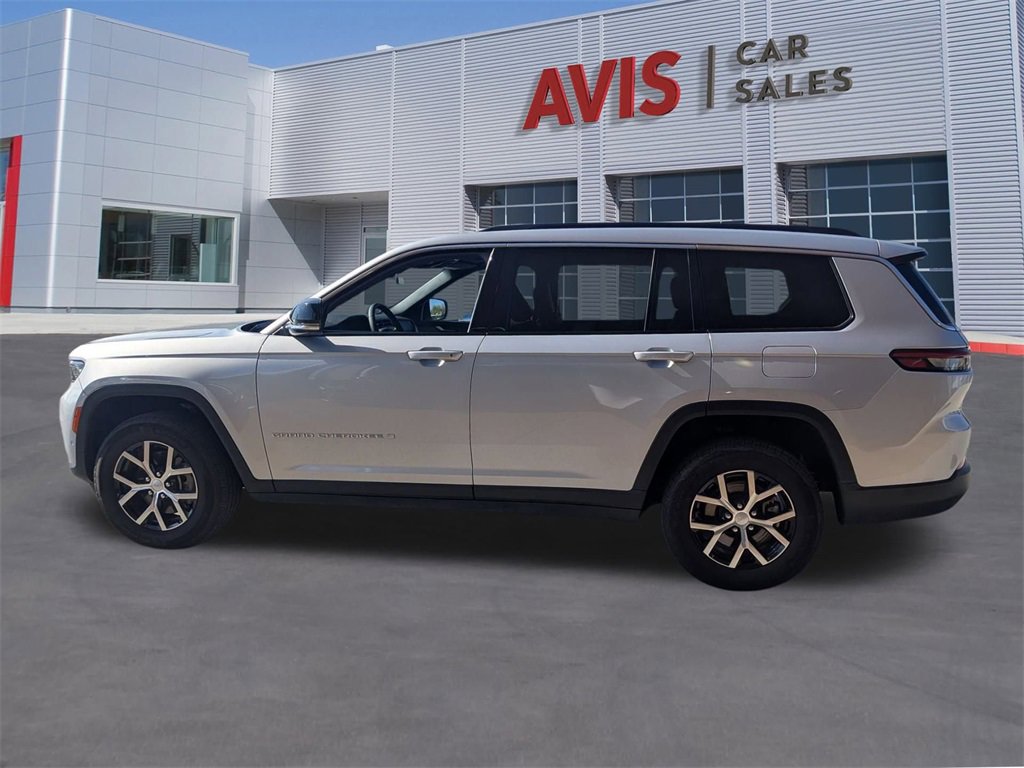 Used 2024 Jeep Grand Cherokee L Limited w/ Luxury Tech Group II image 10