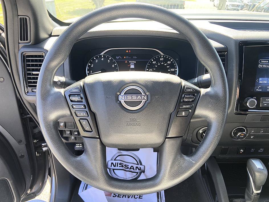 Certified 2023 Nissan Frontier SV w/ Midnight Edition Package AWD/4WD image 13