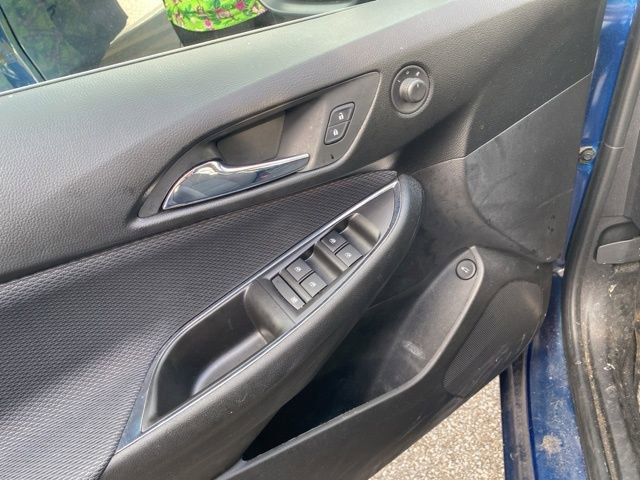 Used 2019 Chevrolet Cruze LT w/ Convenience Package image 21