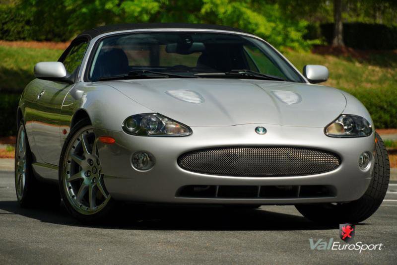 Used 2005 Jaguar XK8 Convertible image 11