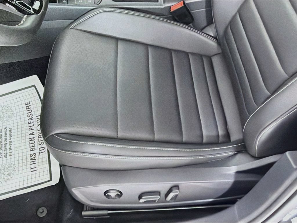 Used 2021 Volkswagen Jetta SEL FWD image 19