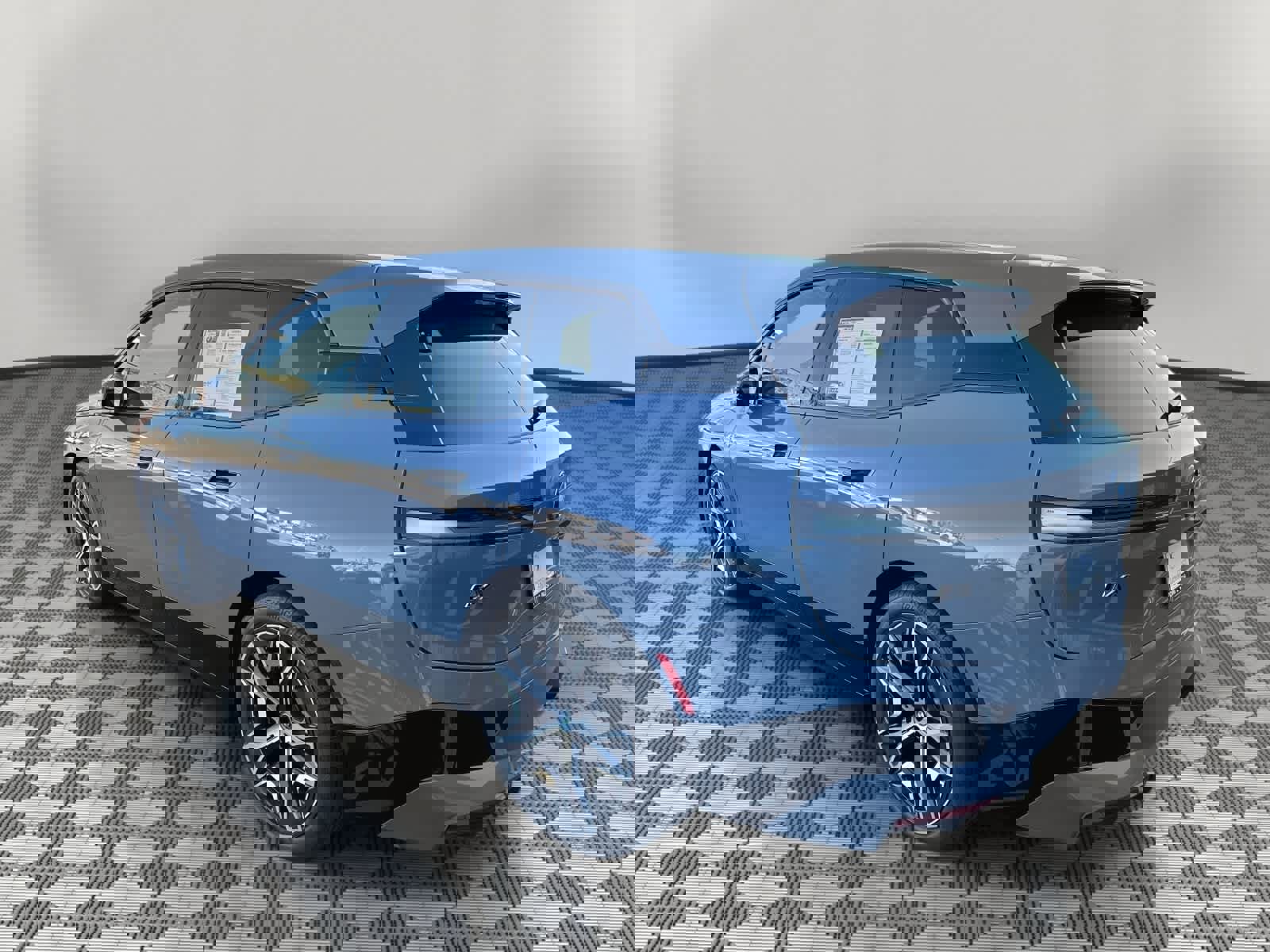 Certified 2025 BMW iX M60 image 5