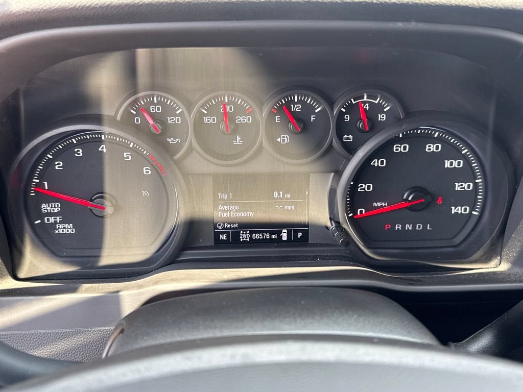 Used 2024 Chevrolet Silverado 1500 Custom AWD/4WD image 19