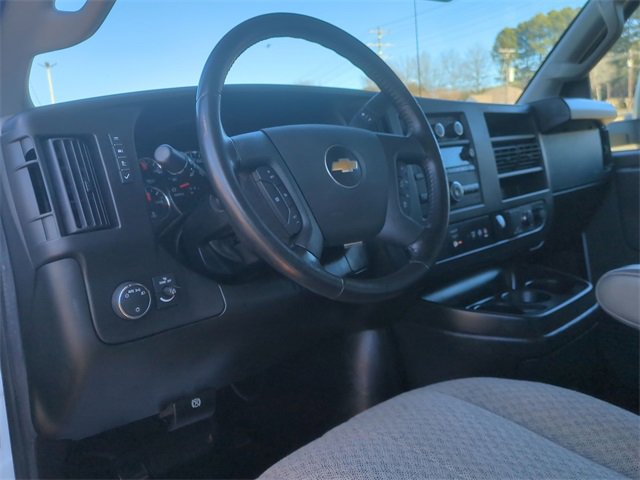 Used 2022 Chevrolet Express 3500 w/ Power Convenience Package image 20