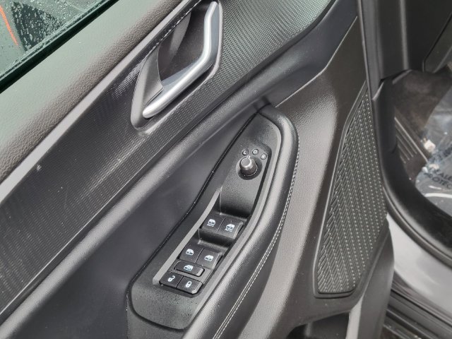 Used 2025 Jeep Grand Cherokee Laredo AWD/4WD image 20
