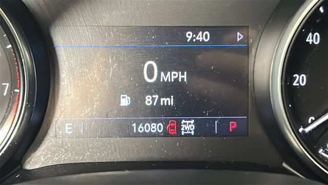 Used 2023 Buick Encore GX Select w/ Sport Touring Package AWD/4WD image 18