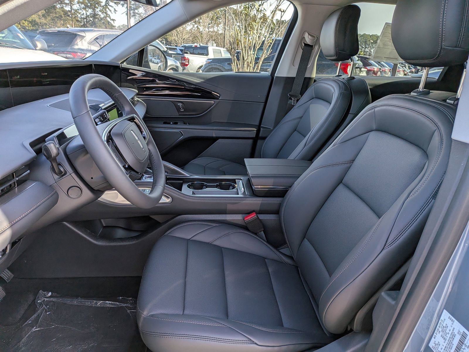 New 2026 Lincoln Nautilus Premier image 24