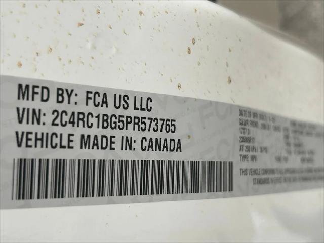 Certified 2023 Chrysler Pacifica Touring-L FWD image 47