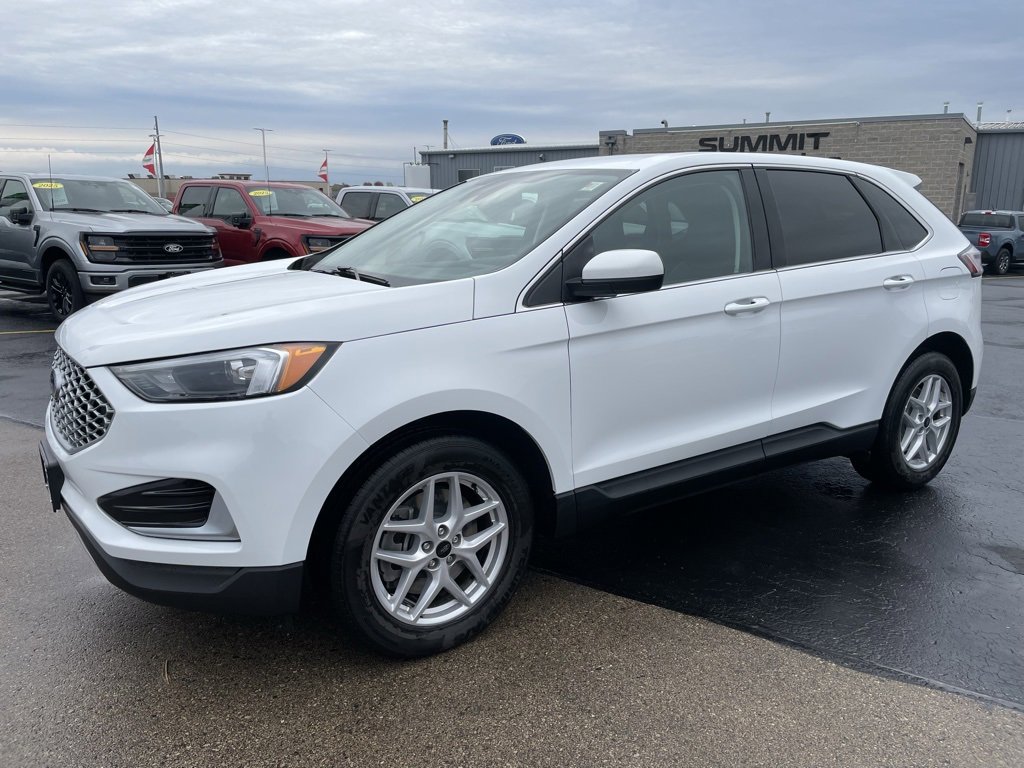 Used 2023 Ford Edge SEL image 6