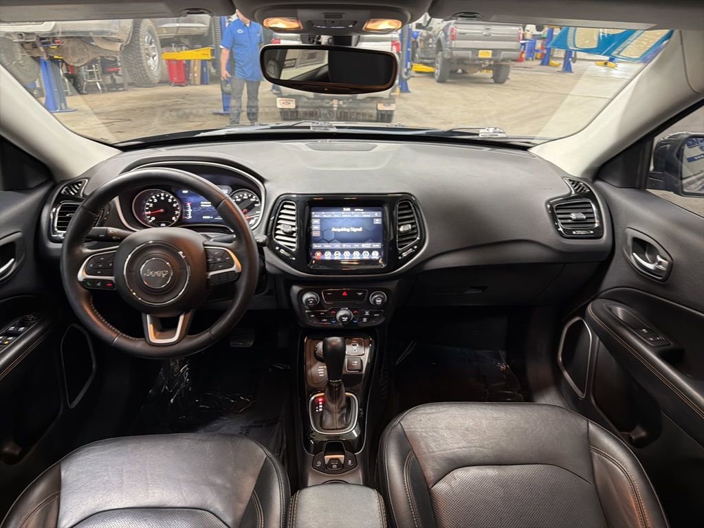 Used 2019 Jeep Compass Limited image 14