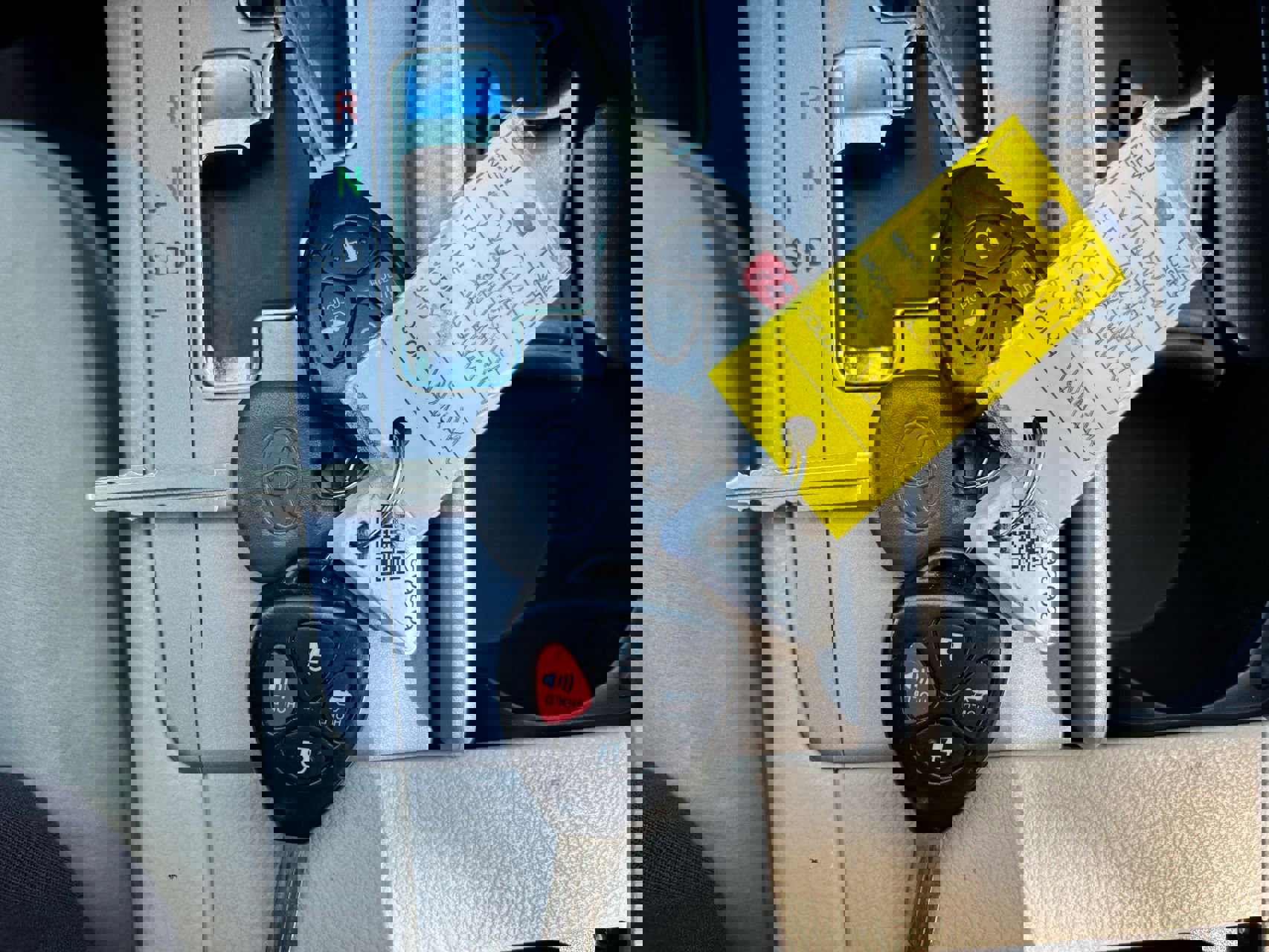 Used 2010 Toyota Camry LE image 30