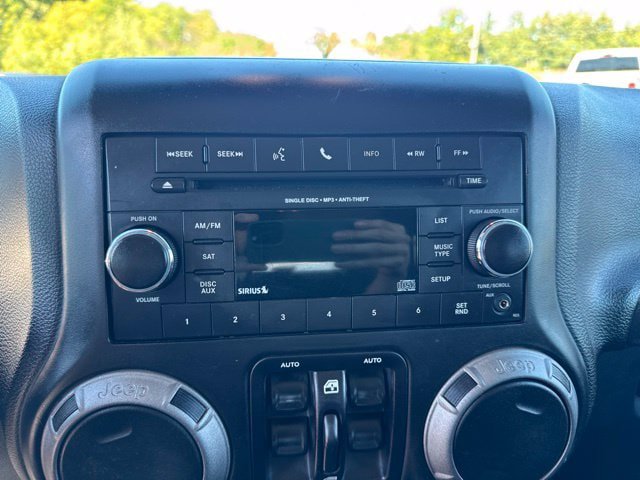 Used 2017 Jeep Wrangler Unlimited Sport w/ Quick Order Package 24S AWD/4WD image 27