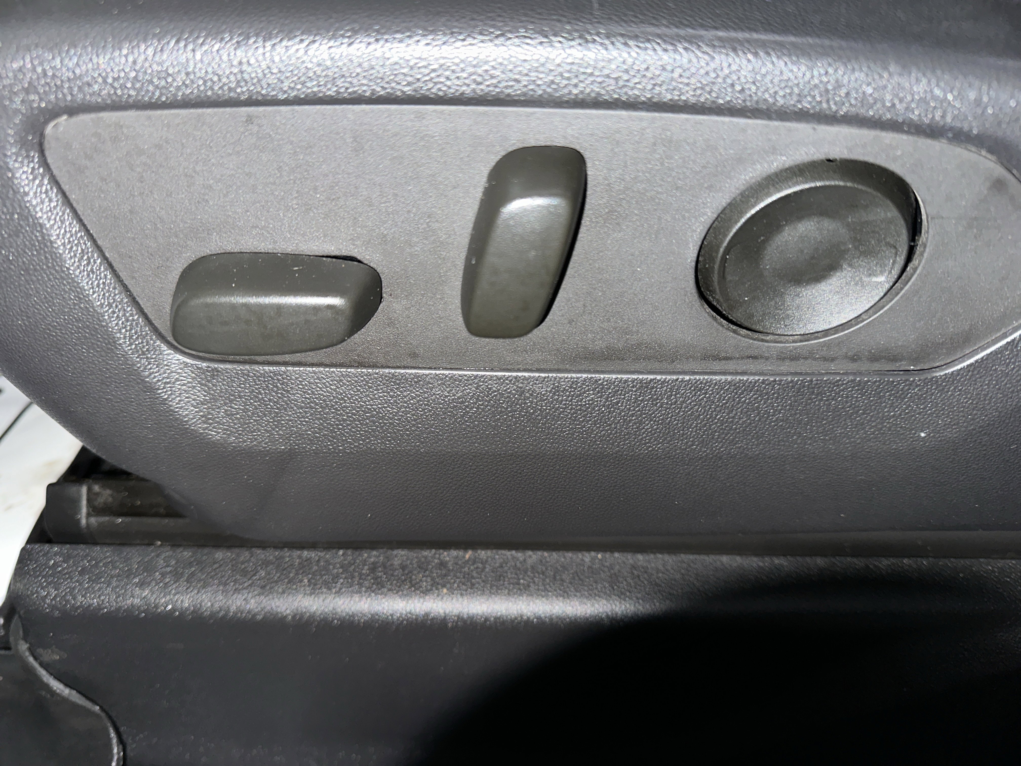 Used 2024 Chevrolet Silverado 3500 High Country w/ High Country Premium Package image 25