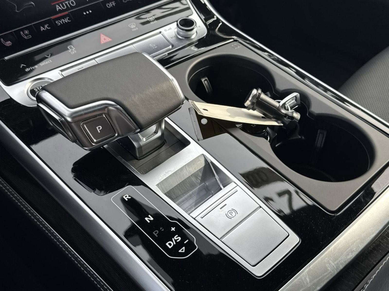 Certified 2025 Audi Q7 3.0T Premium Plus w/ Premium Plus Package image 18