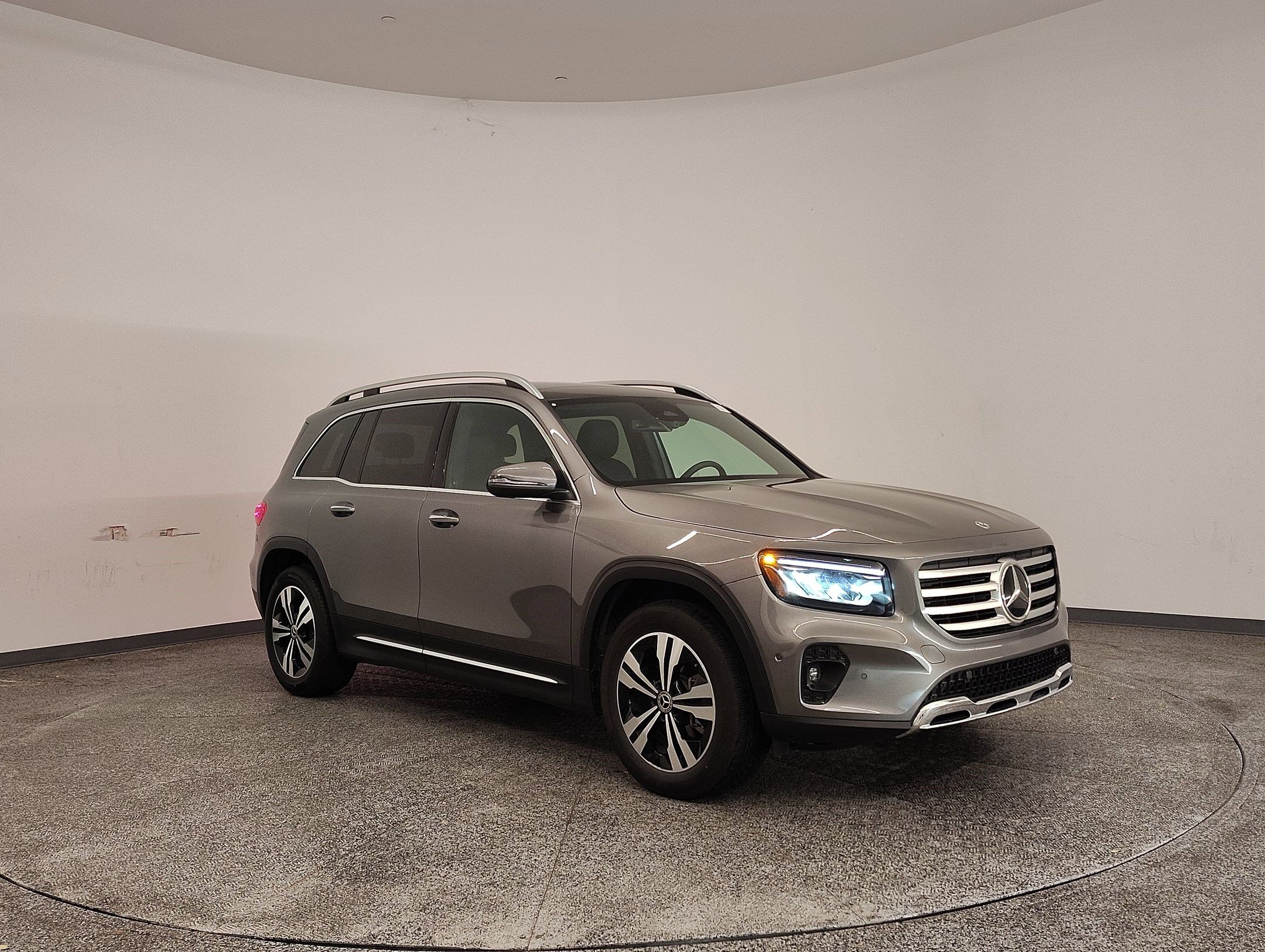 Certified 2026 Mercedes-Benz GLB 250 image 6