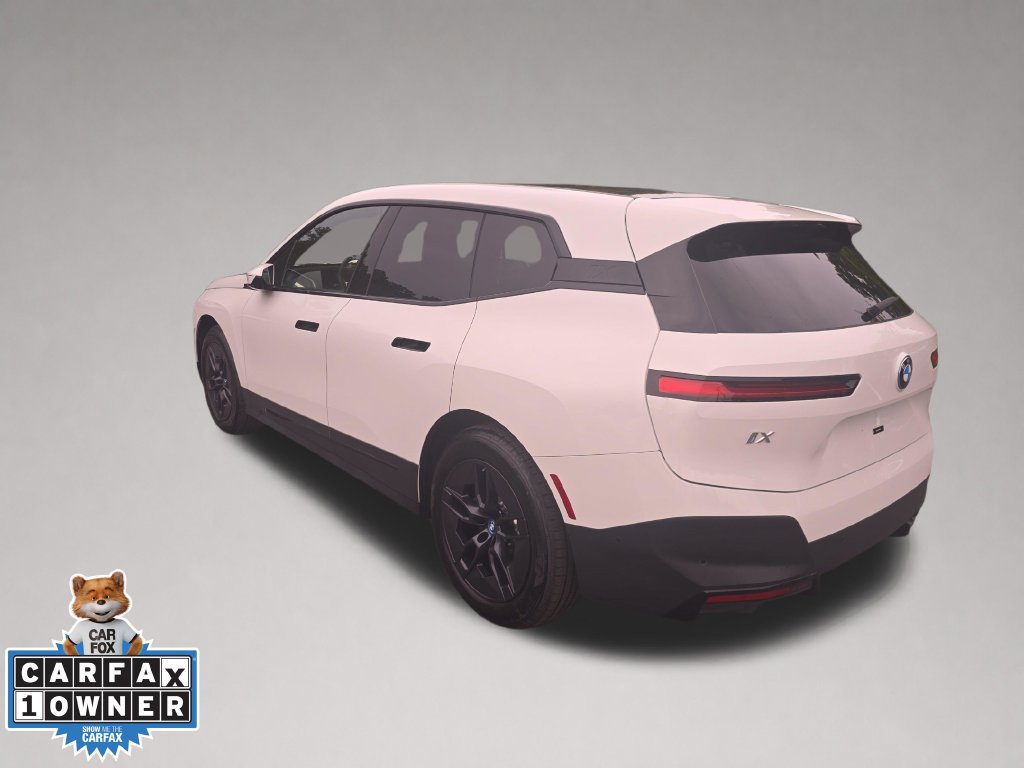 Used 2024 BMW iX xDrive50 AWD/4WD image 6