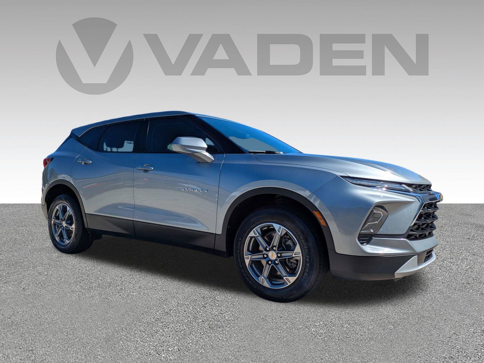Certified 2023 Chevrolet Blazer LT w/ LPO, Floor Liner Package FWD image 3