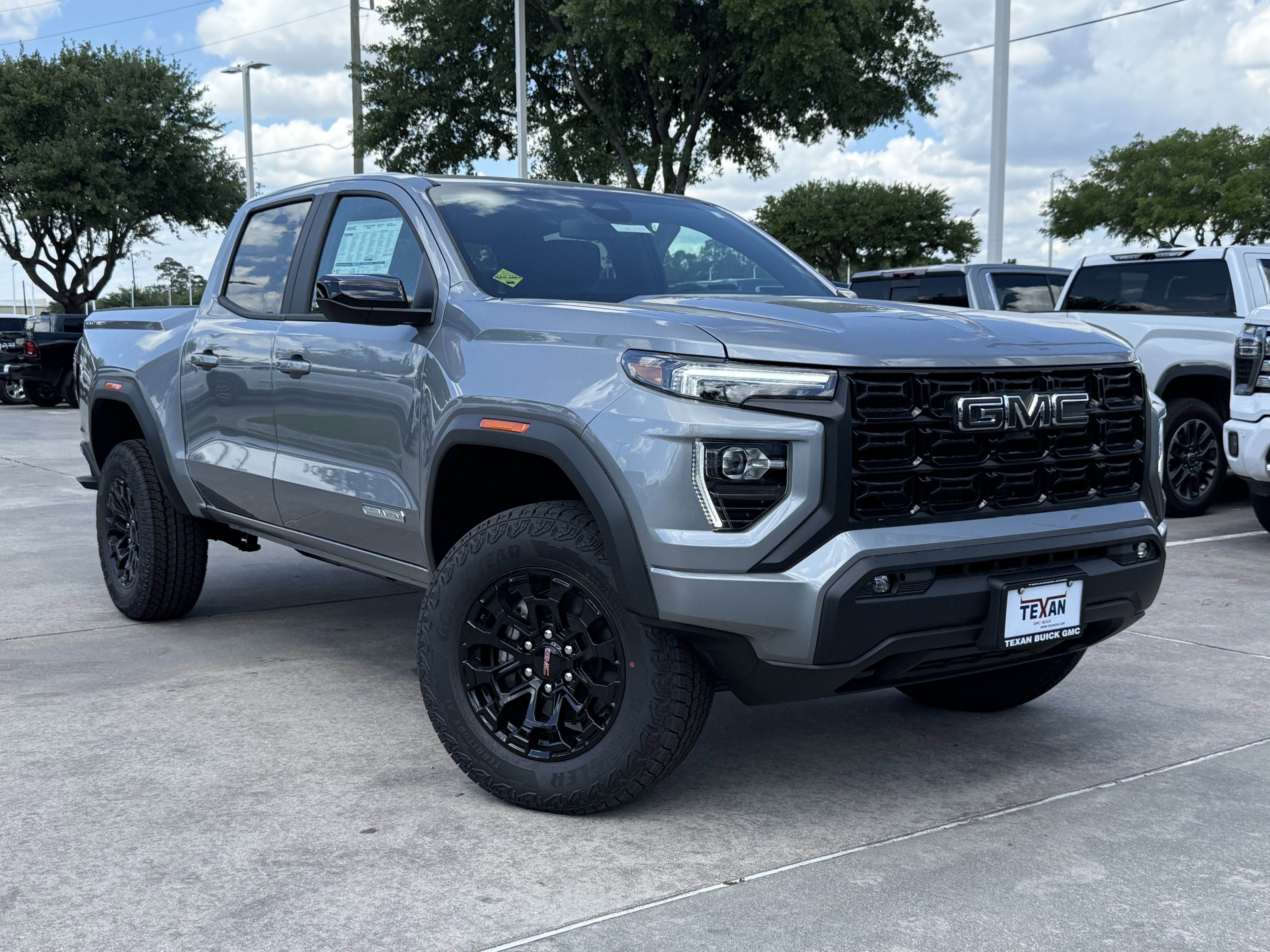 New 2026 GMC Canyon Elevation w/ Convenience Package AWD/4WD image 2