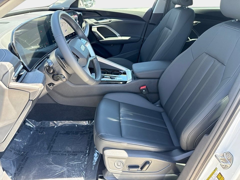 New 2025 Audi Q5 Premium image 17