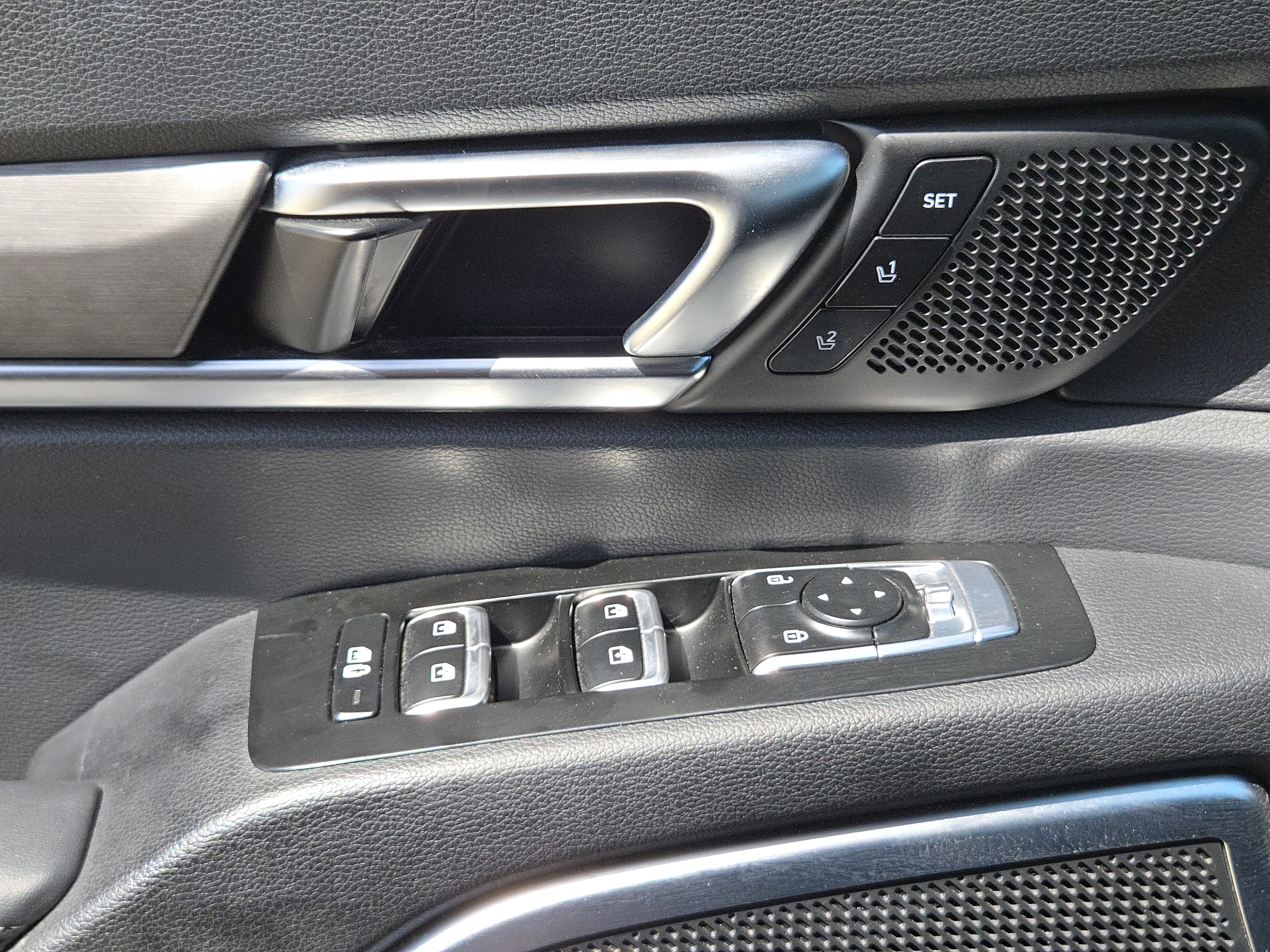 Used 2023 Kia Telluride SX X-Line image 22