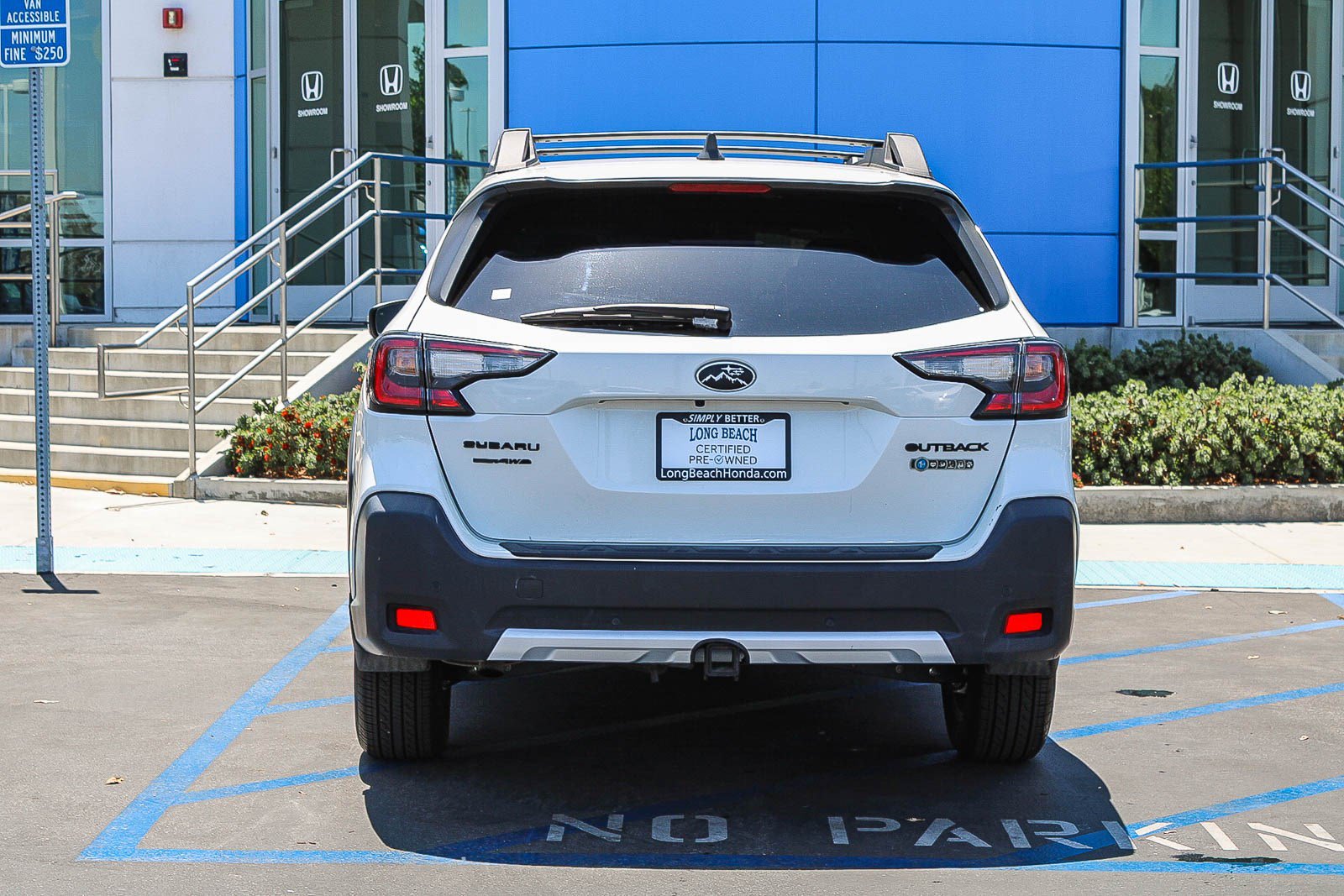 Used 2024 Subaru Outback Limited AWD/4WD image 9