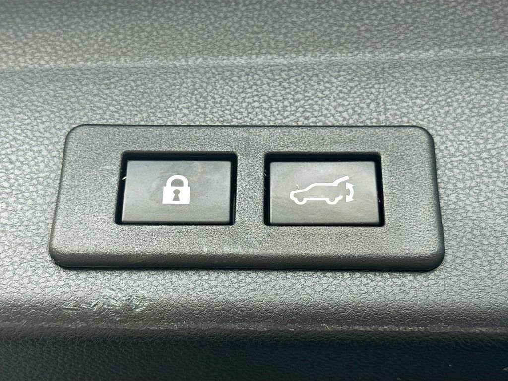 Certified 2023 Subaru Ascent Premium w/ Convenience Package image 35