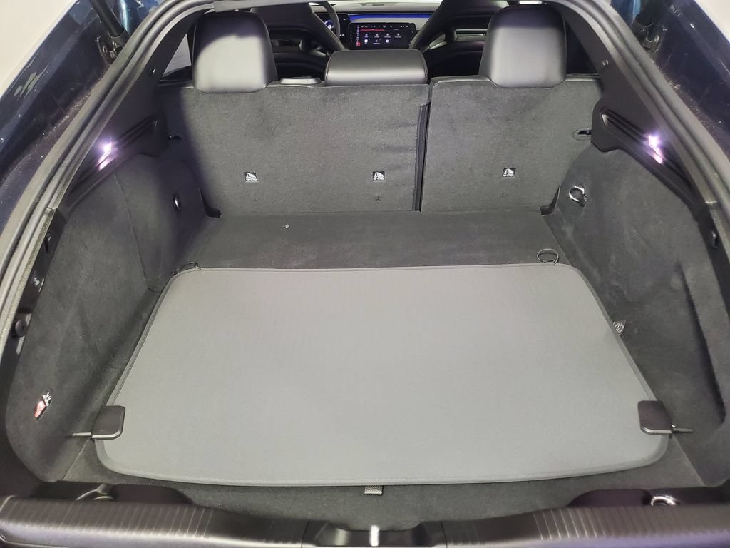 Used 2024 Dodge Charger Daytona Scat Pack w/ Plus Group AWD/4WD image 28