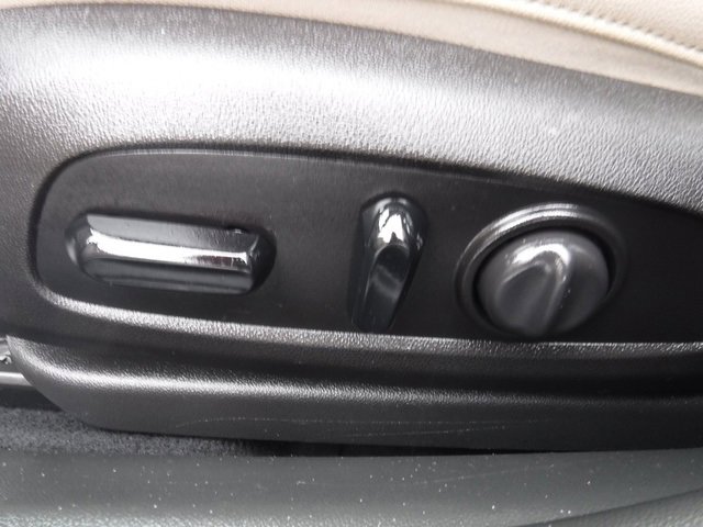 Used 2019 Buick Regal Preferred image 16