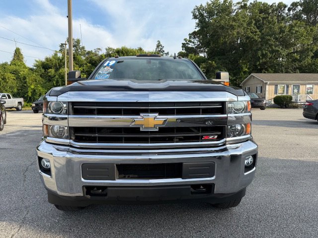 Used 2019 Chevrolet Silverado 2500 LT w/ All Star Edition image 2