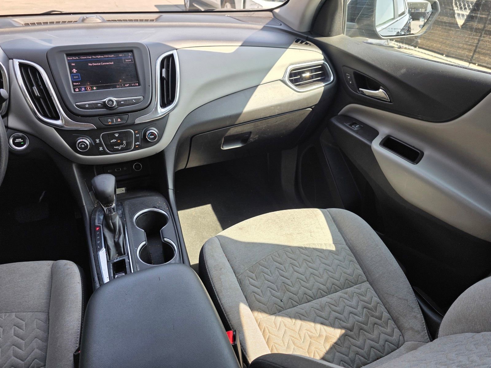 Used 2022 Chevrolet Equinox LT FWD image 10