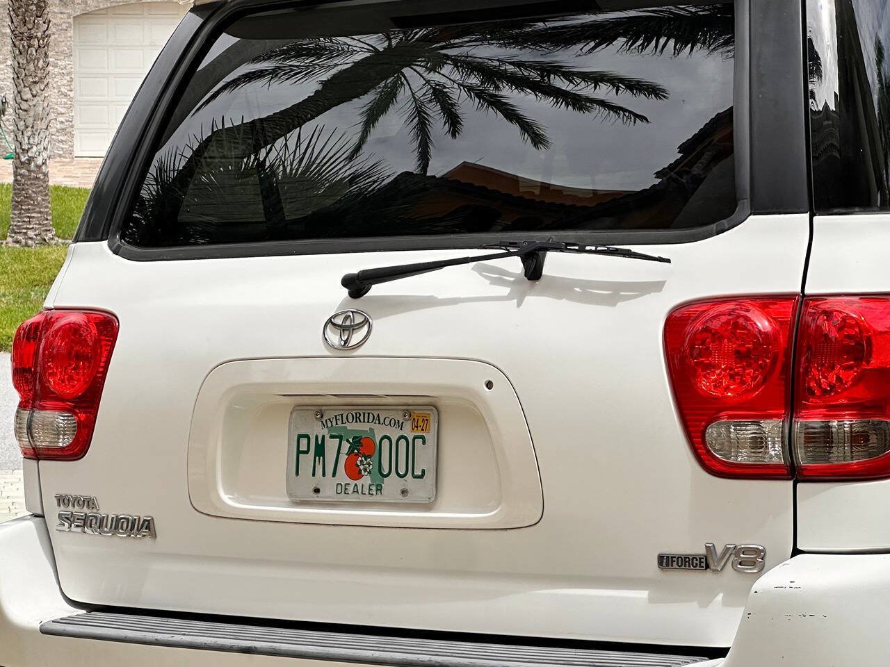 Used 2007 Toyota Sequoia Limited RWD image 7