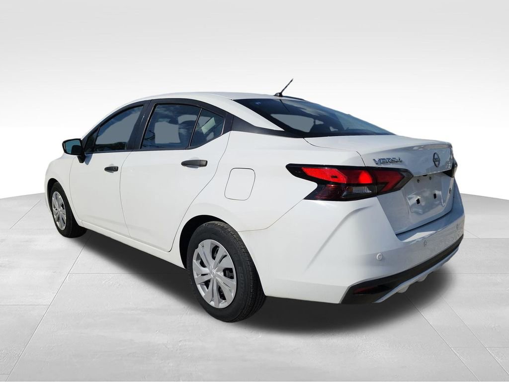 Used 2023 Nissan Versa S FWD image 7