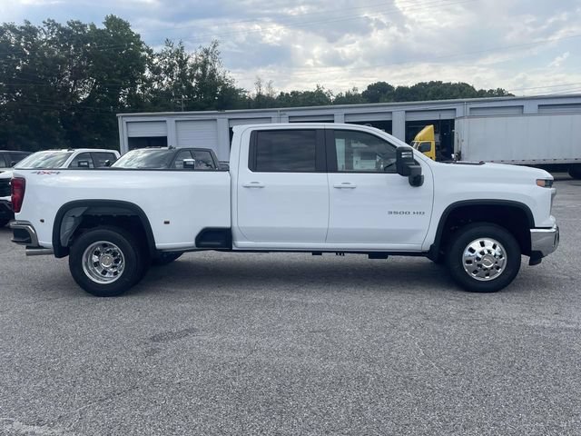 New 2026 Chevrolet Silverado 3500 LT w/ All Star Edition AWD/4WD image 2