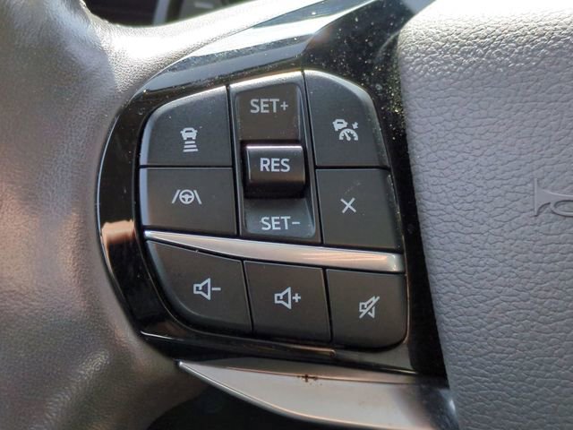 Used 2021 Ford Explorer Platinum w/ Equipment Group 601A image 17