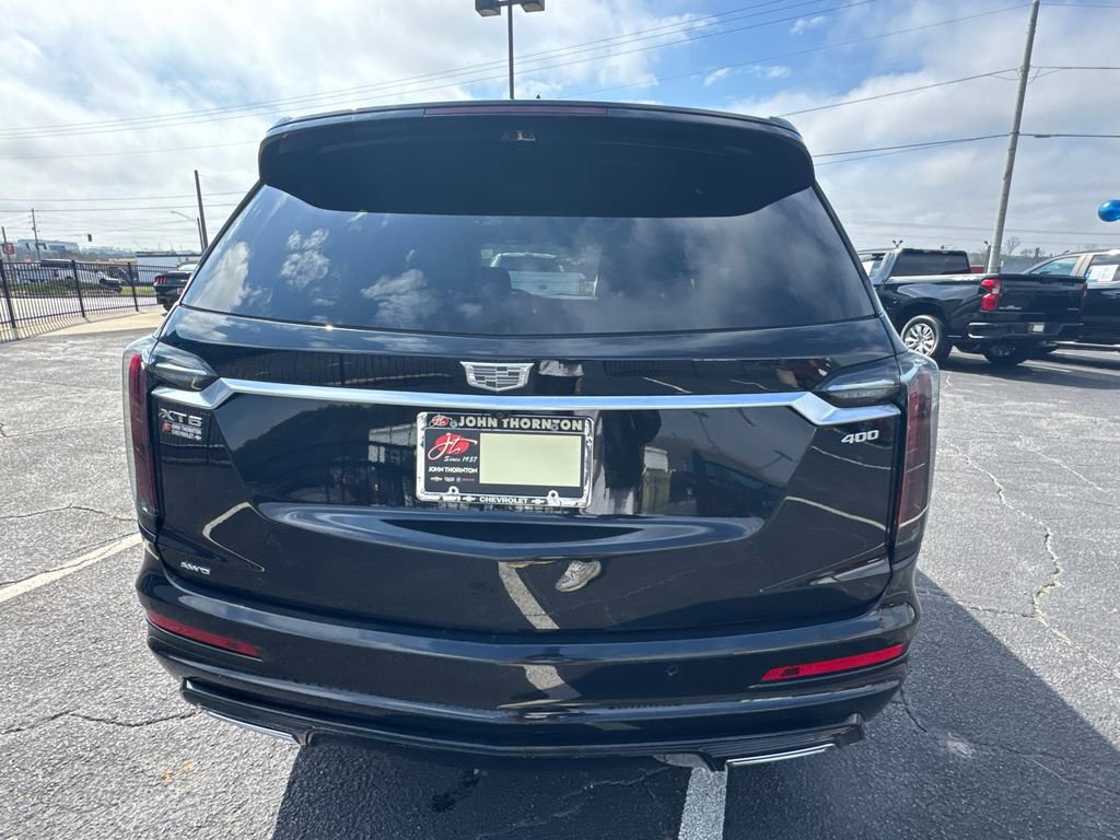Used 2022 Cadillac XT6 Sport w/ Technology Package image 7