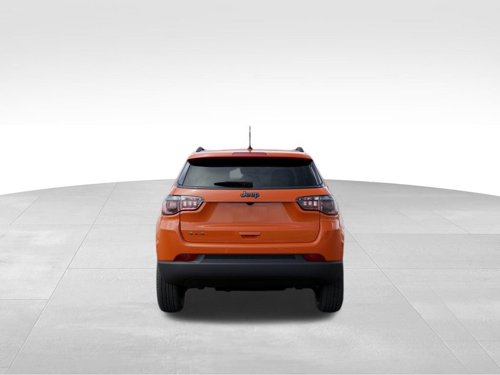 New 2026 Jeep Compass Latitude AWD/4WD image 8