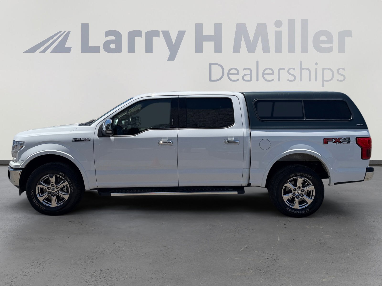 Used 2019 Ford F150 Lariat w/ Equipment Group 502A Luxury AWD/4WD image 2
