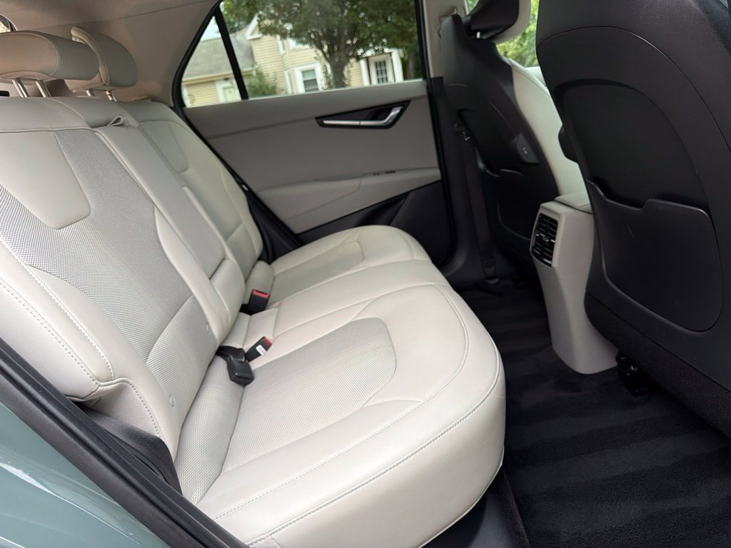 Used 2023 Kia Niro Wind w/ Wind Preserve Package FWD image 26