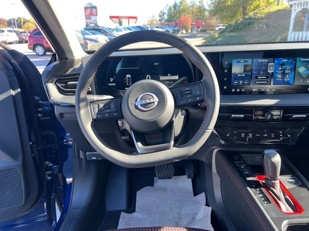 New 2026 Nissan Kicks SR w/ Cold Weather Package image 14